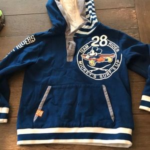 Disney mickey sweatshirt